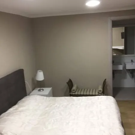 לינה וארוחת בוקר Centro Storico 4*